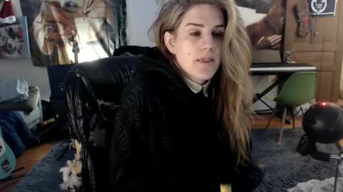 Katie online show from 02.25.26