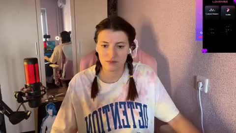 Snapshot of katrin_kristal chatting on 03.01.25 naked in pvt show 100 tk online show from 03.01.25