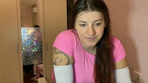 Snapshot of katrin_kristal chatting on 02.16.26 naked in pvt show 100 tk online show from 02.16.26