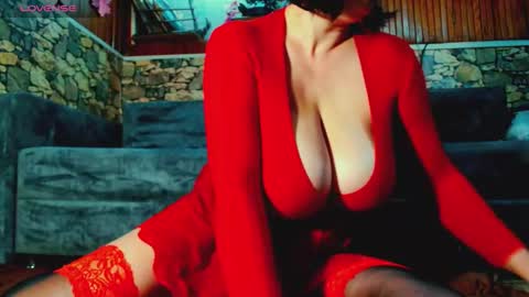 Snapshot of katrinedenev chatting on 11.06.25 KatrineDenev online show from 11.06.25