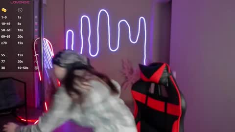 Snapshot of katrineevvans chatting on 03.01.26 katrineevvans online show from 03.01.26