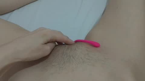 Snapshot of katrinna_arinna chatting on 01.11.25 katrina dont forget to give me thumbs up online show from 01.11.25