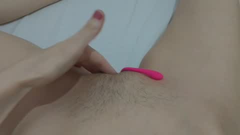 Snapshot of katrinna_arinna chatting on 01.12.25 katrina dont forget to give me thumbs up online show from 01.12.25