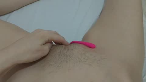 Snapshot of katrinna_arinna chatting on 01.25.25 katrina dont forget to give me thumbs up online show from 01.25.25