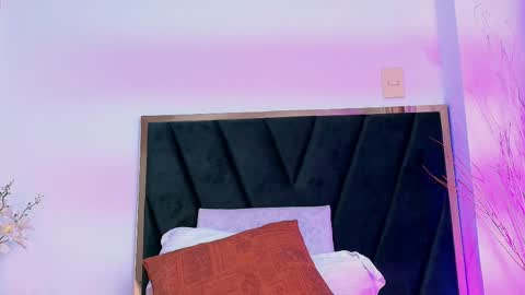 Katriona Nyx online show from 04.06.26