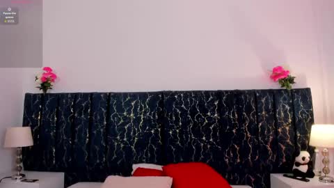 Snapshot of katte_landerr chatting on 06.06.26 Katte online show from 06.06.26