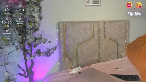 Katerine online show from 11.04.25