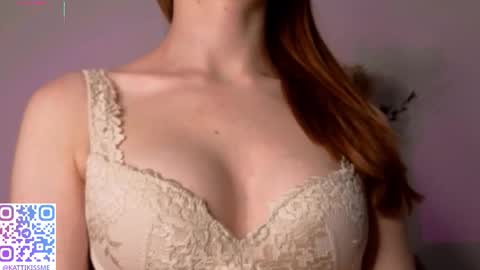 I dont know whats gonna happen today but my name is Katty and lets start being friends online show from 11.15.25