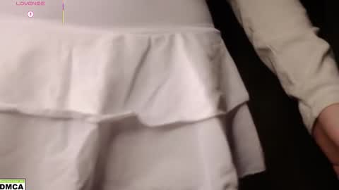 I dont know whats gonna happen today but my name is Katty and lets start being friends online show from 02.01.26