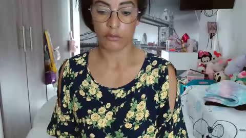 Snapshot of kattleyagray chatting on 12.18.24 KattleyaGrey online show from 12.18.24