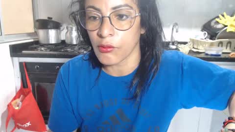 Snapshot of kattleyagray chatting on 09.25.25 KattleyaGrey online show from 09.25.25