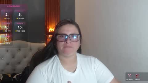 Snapshot of katty_findom_ chatting on 05.05.26 katty online show from 05.05.26