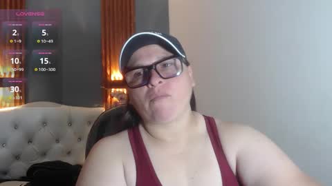 Snapshot of katty_findom_ chatting on 05.09.26 katty online show from 05.09.26