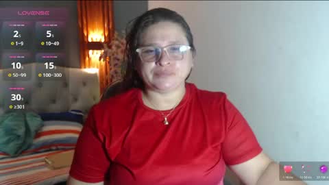 Snapshot of katty_findom_ chatting on 06.17.26 katty online show from 06.17.26