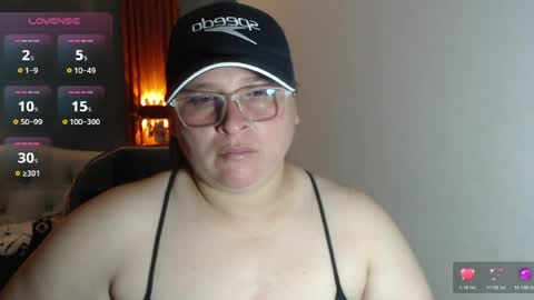 Snapshot of katty_findom_ chatting on 06.27.26 katty online show from 06.27.26