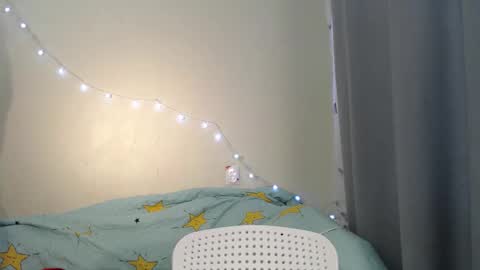 Snapshot of katty_fox chatting on 11.20.25 Katty Fox online show from 11.20.25