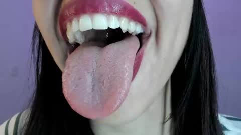 Snapshot of katty_mouth chatting on 06.22.26 Katty online show from 06.22.26