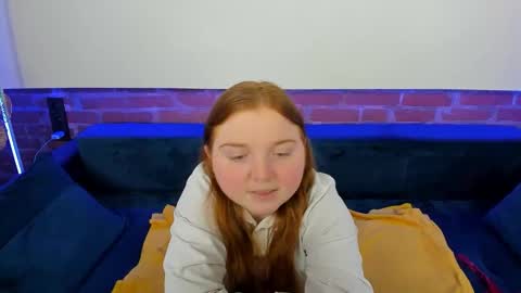 Snapshot of katty_rose8 chatting on 10.07.25 Katty online show from 10.07.25