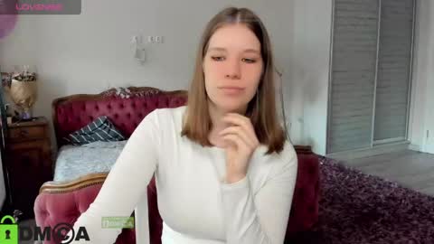 kattybellyr online show from 04.24.26