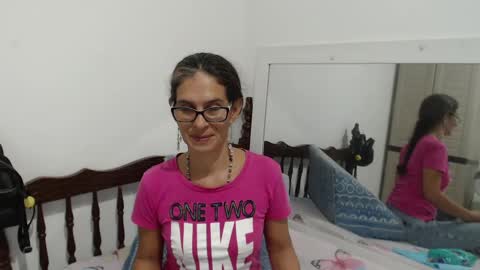 Snapshot of kattydirty144 chatting on 12.30.24 angel online show from 12.30.24