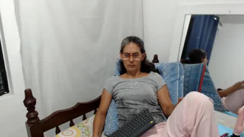 Snapshot of kattydirty144 chatting on 02.05.25 angel online show from 02.05.25