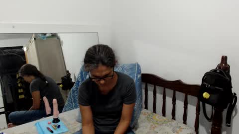 Snapshot of kattydirty144 chatting on 02.10.25 angel online show from 02.10.25