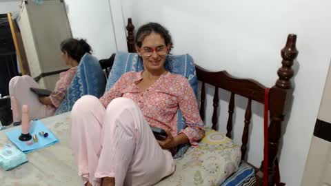 Snapshot of kattydirty144 chatting on 02.26.25 angel online show from 02.26.25