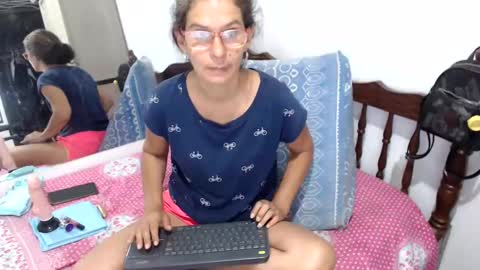 Snapshot of kattydirty144 chatting on 03.07.25 angel online show from 03.07.25