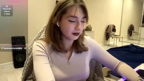 Olivia online show from 03.21.26
