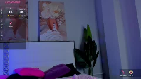 Snapshot of katy_bliss chatting on 09.28.25 katy_bliss online show from 09.28.25