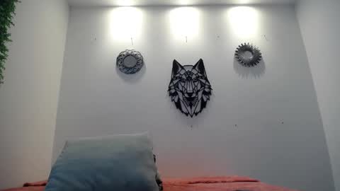 Snapshot of katy_van chatting on 11.24.25 Katy Van online show from 11.24.25