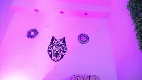 Snapshot of katy_van chatting on 11.26.25 Katy Van online show from 11.26.25