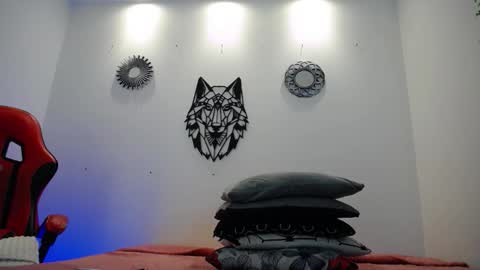 Snapshot of katy_van chatting on 11.29.25 Katy Van online show from 11.29.25