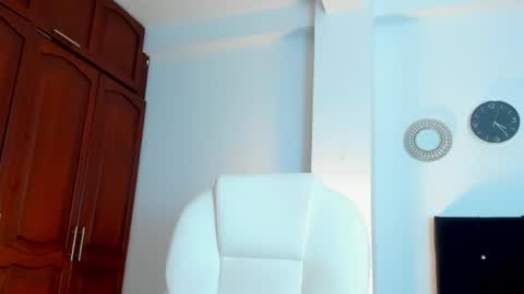 KATYAJHONSS online show from 02.25.26