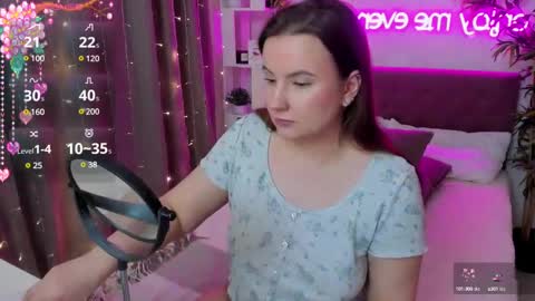 Snapshot of katyaneilson chatting on 02.28.25 Kate online show from 02.28.25