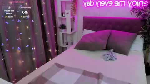 Kate online show from 10.29.25