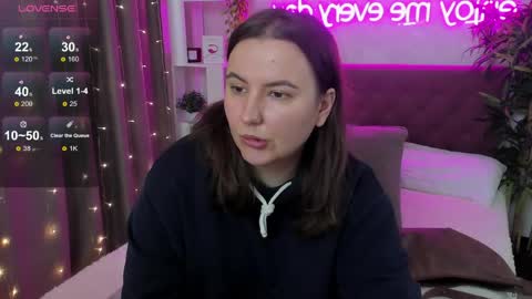 Snapshot of katyaneilson chatting on 05.24.26 Kate online show from 05.24.26