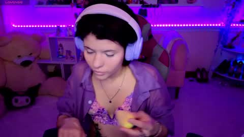 Snapshot of katyazaitseva chatting on 04.19.26 Katya online show from 04.19.26