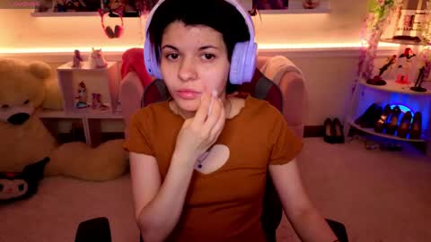 Snapshot of katyazaitseva chatting on 04.20.26 Katya online show from 04.20.26