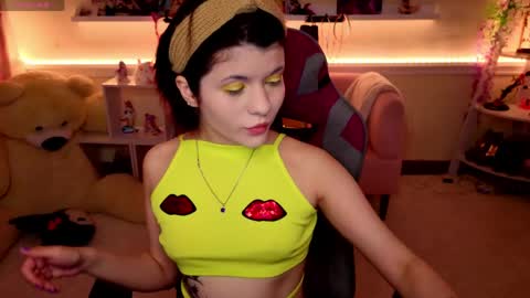 Snapshot of katyazaitseva chatting on 04.23.26 Katya online show from 04.23.26