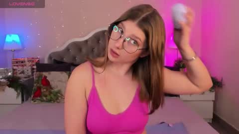 Snapshot of katymeaw chatting on 01.06.26 katymeaw online show from 01.06.26