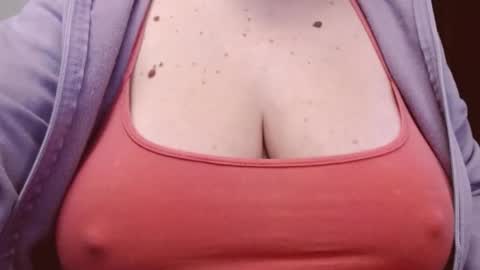 Snapshot of katynextdoor chatting on 12.03.25 Katy online show from 12.03.25