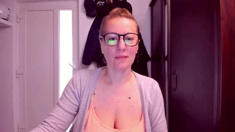 Katy online show from 05.10.26