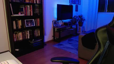 Nico M online show from 11.03.25