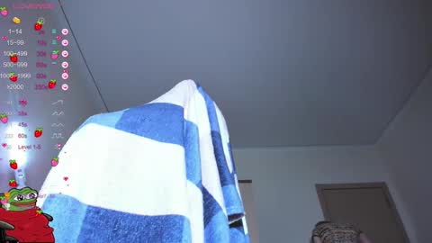 Kira-chan  online show from 01.29.25