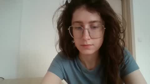 Snapshot of kawaii_snowflake chatting on 12.01.25 kawaii snowflake online show from 12.01.25