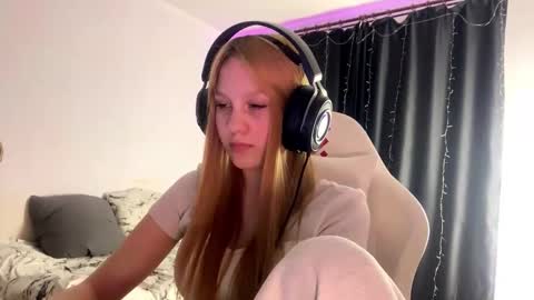 Amia online show from 03.14.26