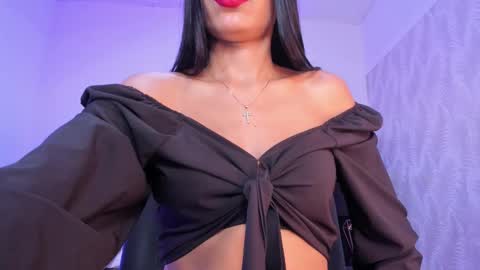 Kayla  online show from 11.20.25