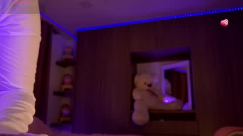 Snapshot of kaylacollins1 chatting on 03.08.25 Kayla online show from 03.08.25