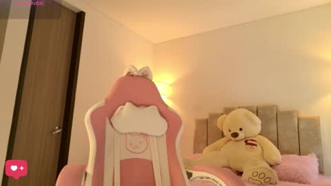 Snapshot of kaylacollins1 chatting on 09.22.25 Kayla online show from 09.22.25